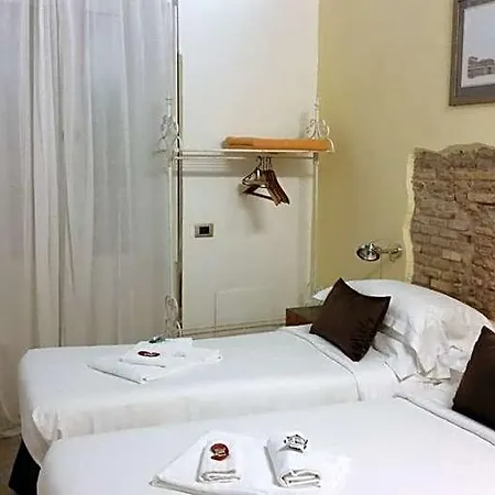 Navona First Pensjonat 2*